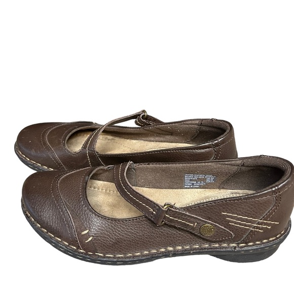 Thom McAn Womens Hawthorne Size 9 Brown Leather Slip On Mary Jane Comfort Shoe. - Picture 2 of 6